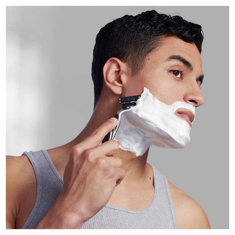 Gillette Mach3 Tıraş Makinesi Gövde + 1 Başlık
