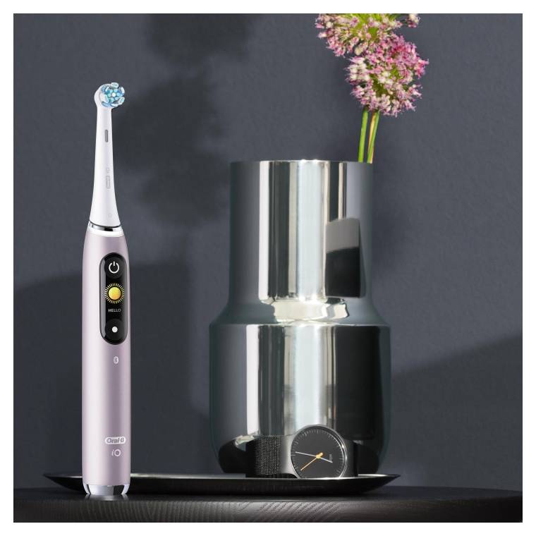 Oral-B iO 9 Şarjlı Diş Fırçası - Pembe