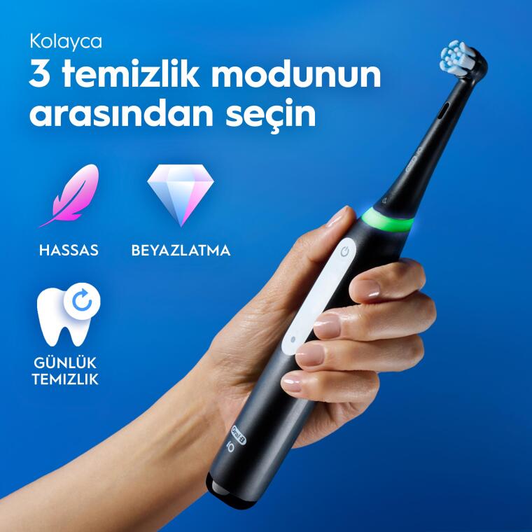 Oral-B iO3 Şarjlı Diş Fırçası ve 3’lü Yedek Başlık Holiday Edition